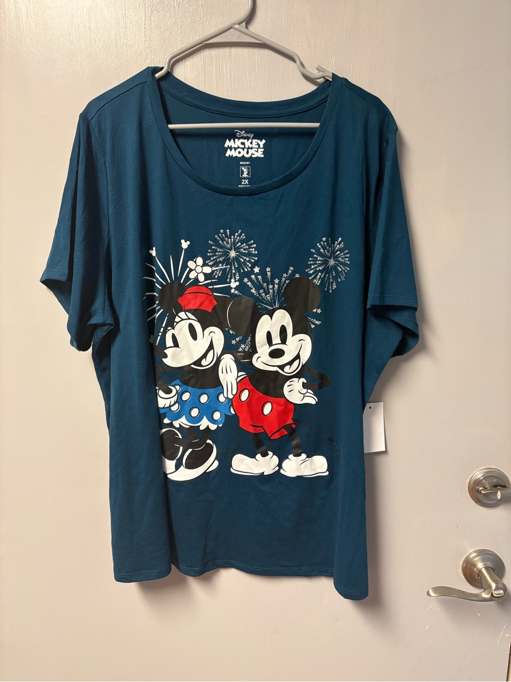 Disney Mickey & Minnie Teal Graphic Tee Size 2X - NWT